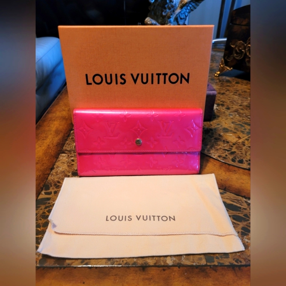 LOUIS VUITTON VERNIS Long continental wallet
